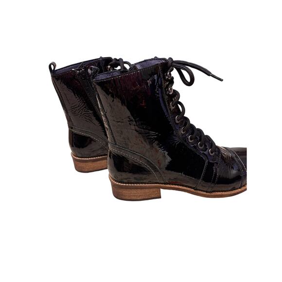 Unity In Diversity NWOT Liberty Shine Patent Leather Womens Combat Boots 8 Black - Picture 4 of 9
